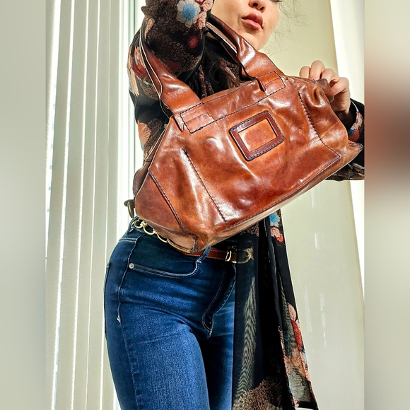 Vintage Genuine Italian Leather Tote - Picture 8 of 10